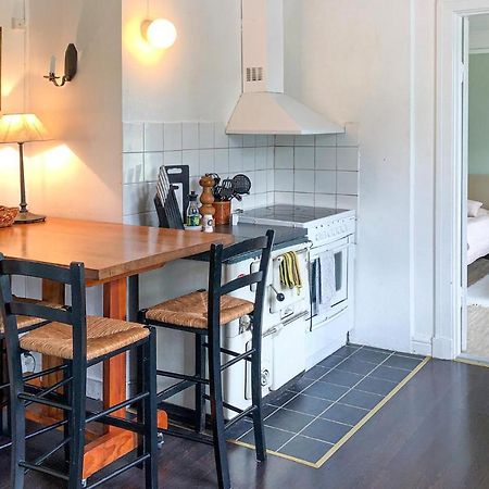 Nice Home In Mantorp With Kitchen المظهر الخارجي الصورة